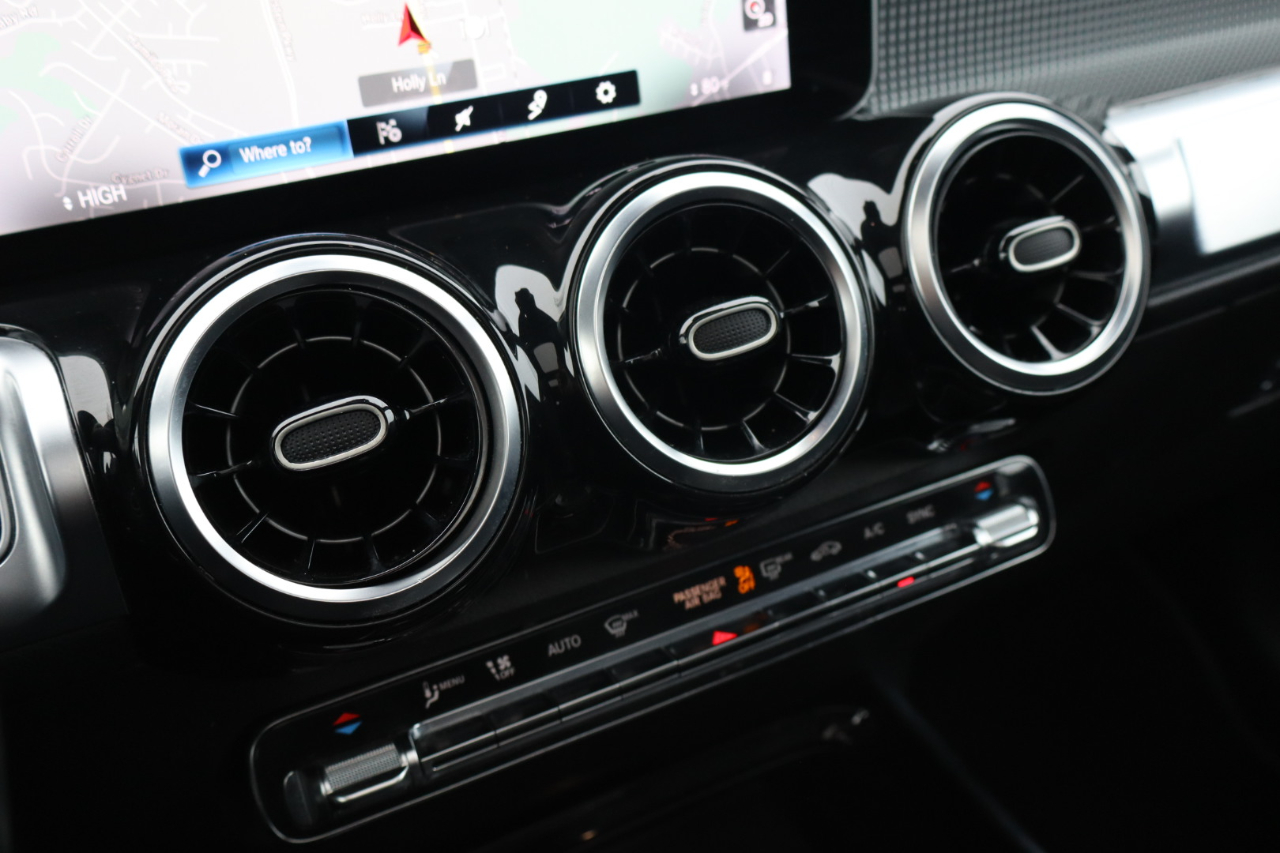 Mercedes-Benz GLB-Class  2020