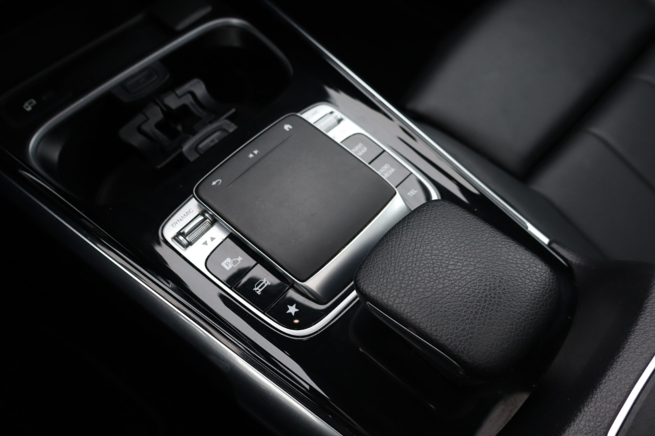 Mercedes-Benz GLB-Class  2020