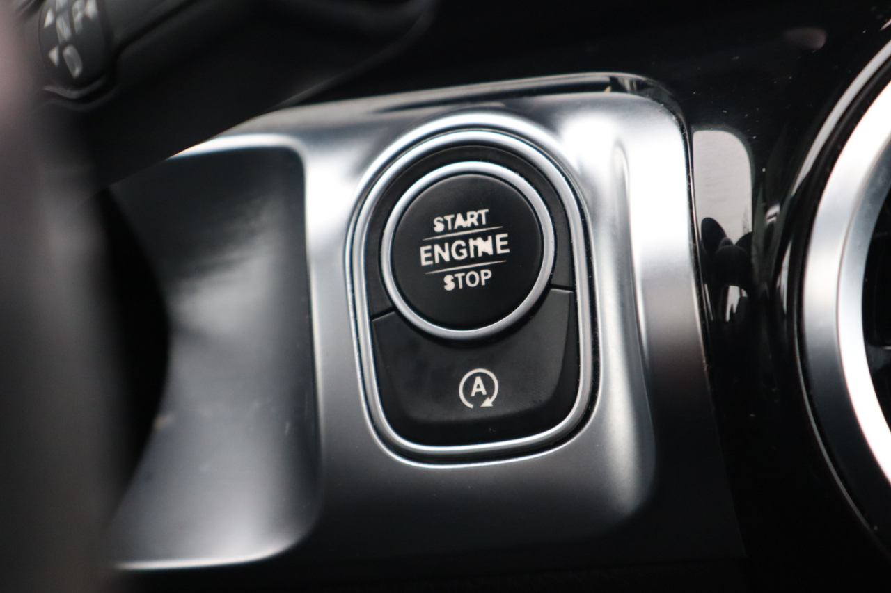 Mercedes-Benz GLB-Class  2020