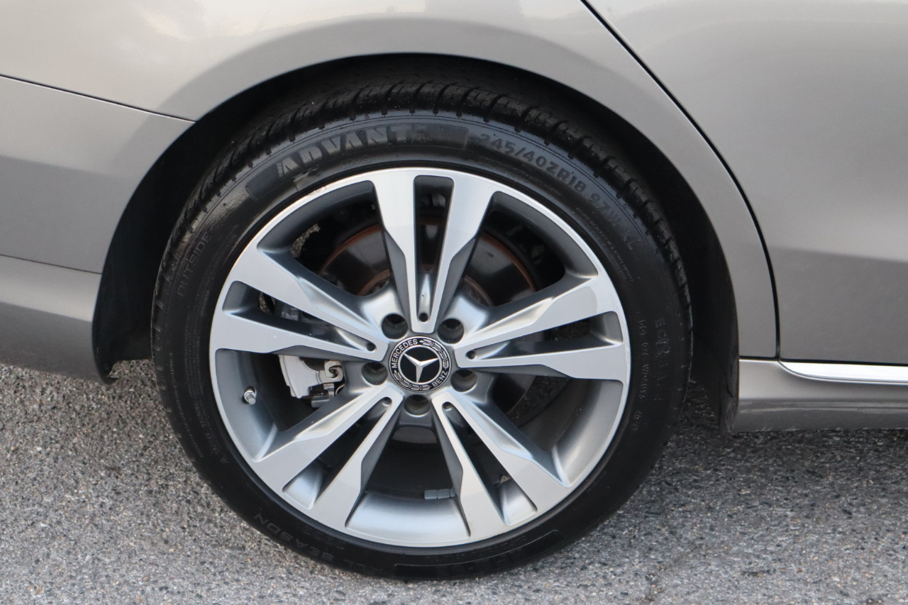 Mercedes-Benz C-Class 4dr Sdn C 300 4MATIC 2020