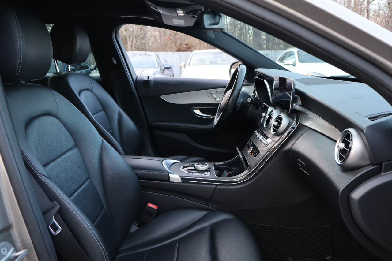 Mercedes-Benz C-Class 4dr Sdn C 300 4MATIC 2020