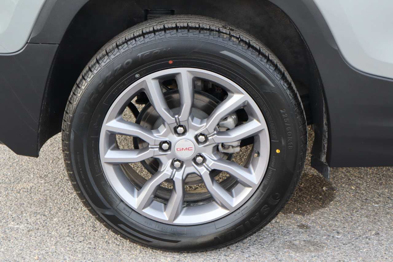 GMC Terrain SLT 4D SUV AWD 2024