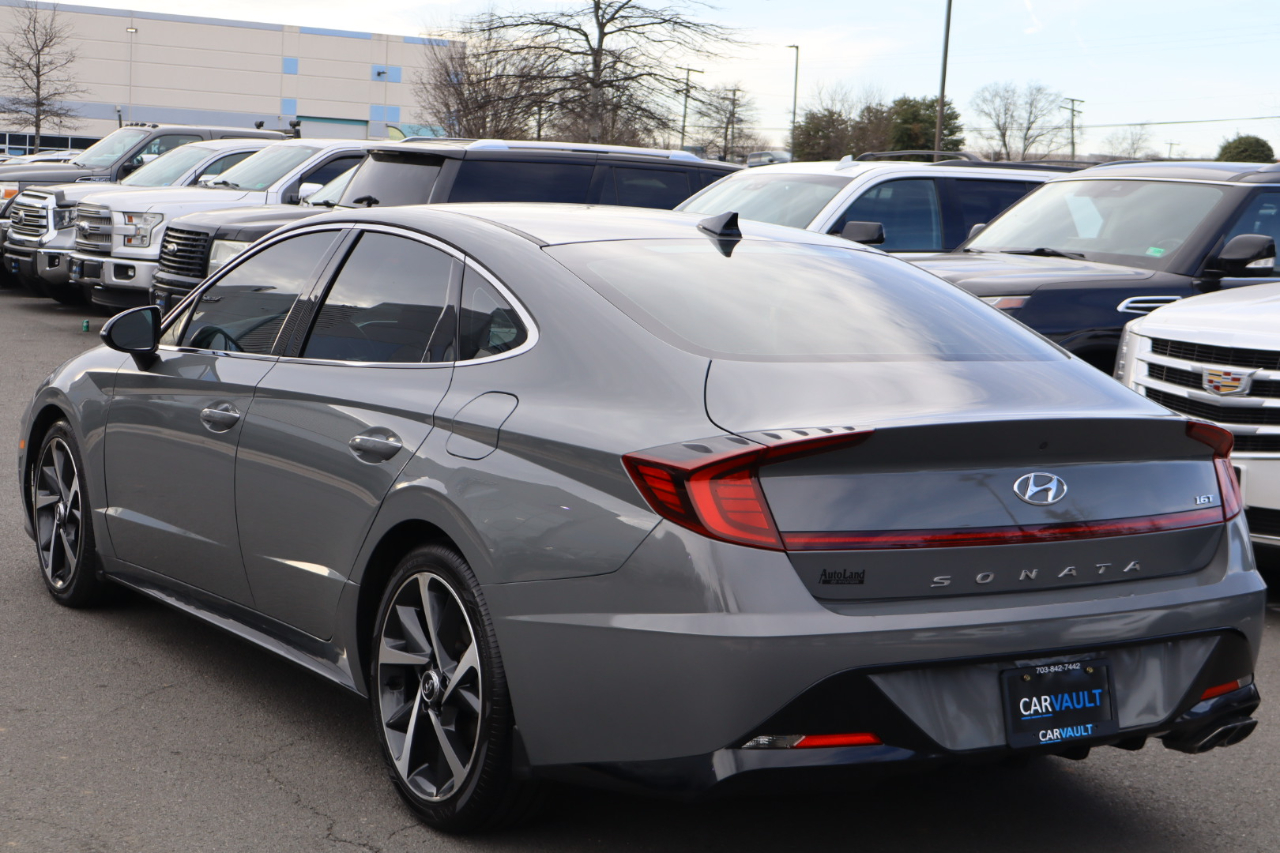 Hyundai Sonata SEL Plus 4D Sedan 2021