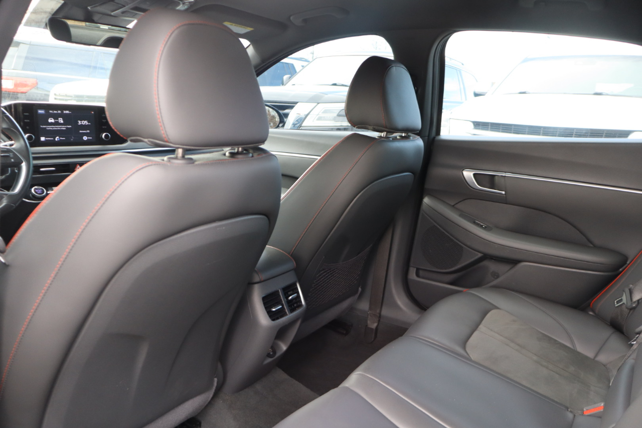 Hyundai Sonata SEL Plus 4D Sedan 2021