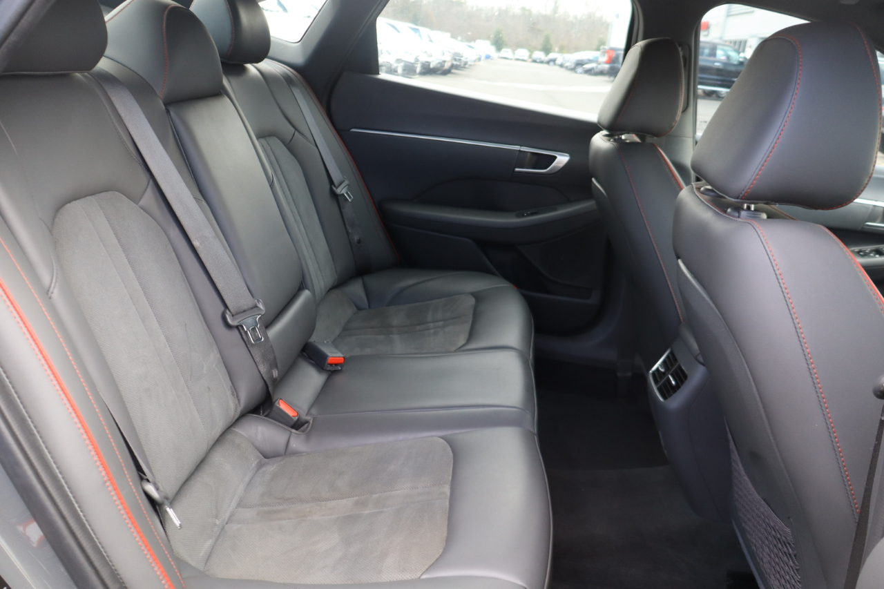 Hyundai Sonata SEL Plus 4D Sedan 2021