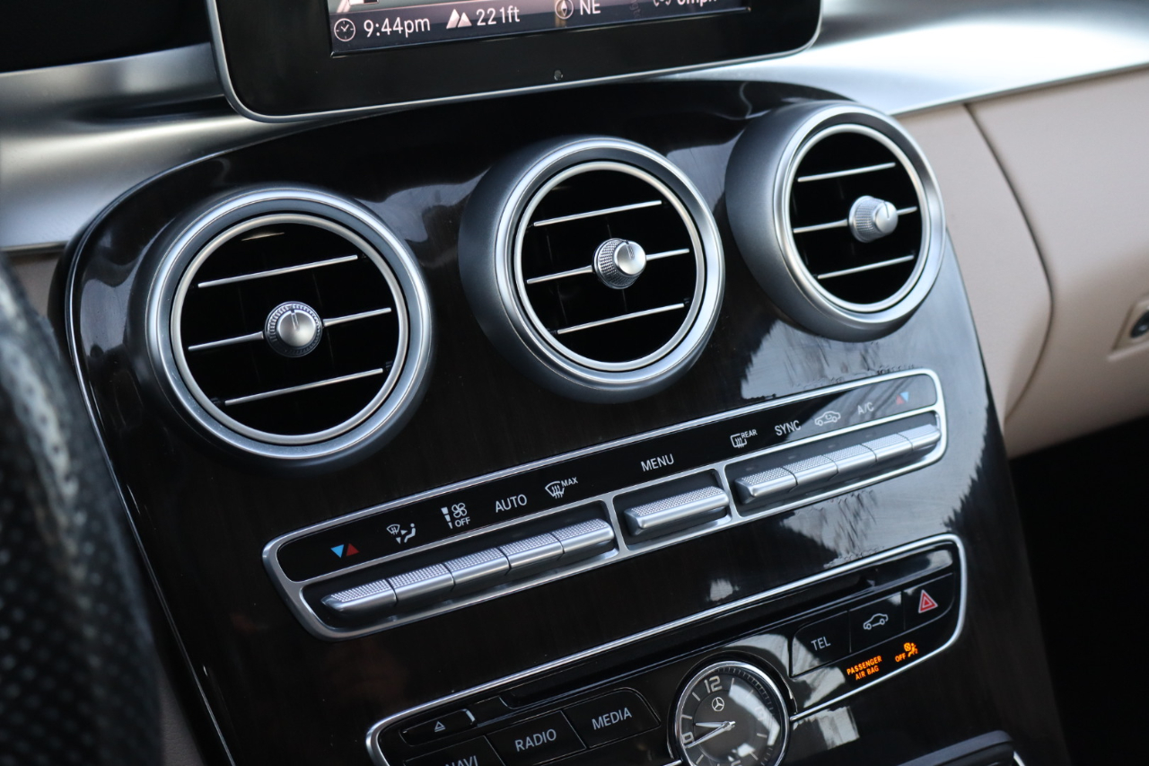 Mercedes-Benz C-Class  2015