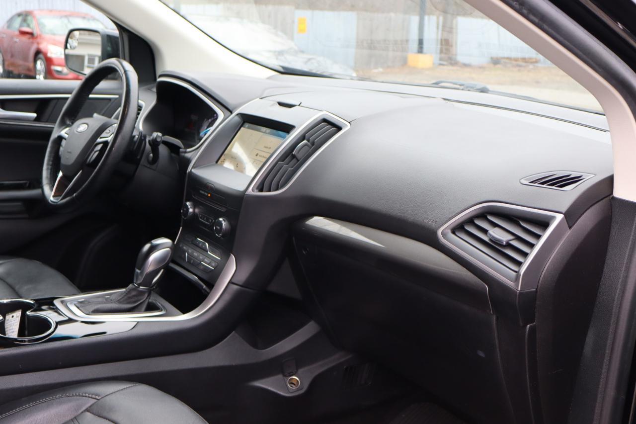Ford Edge SEL 4D SUV AWD 2018