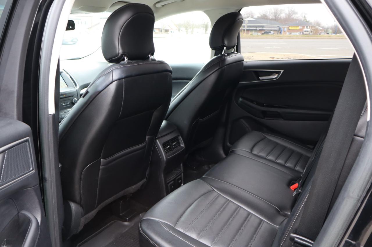 Ford Edge SEL 4D SUV AWD 2018