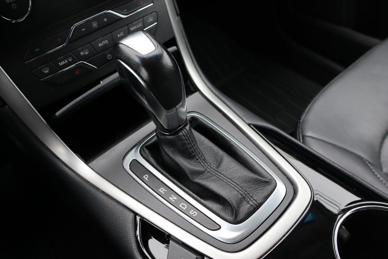 Ford Edge SEL 4D SUV AWD 2018