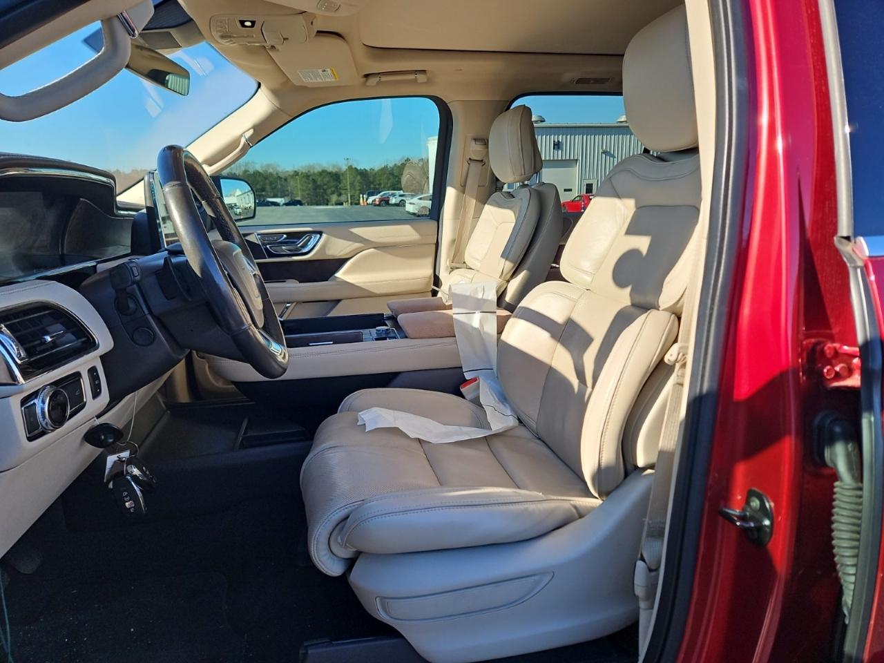 Lincoln Navigator 2WD 4dr Select 2019