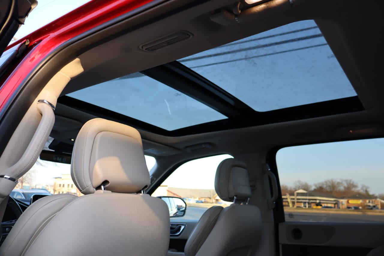 Lincoln Navigator 2WD 4dr Select 2019