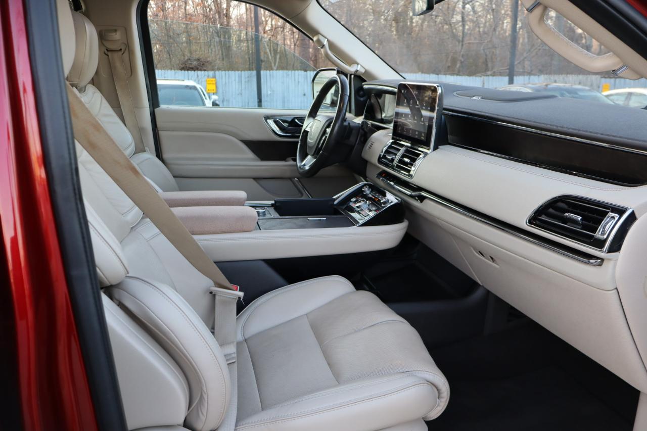 Lincoln Navigator 2WD 4dr Select 2019