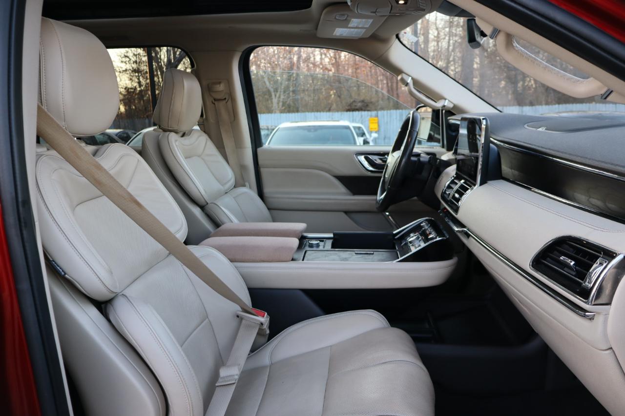 Lincoln Navigator 2WD 4dr Select 2019