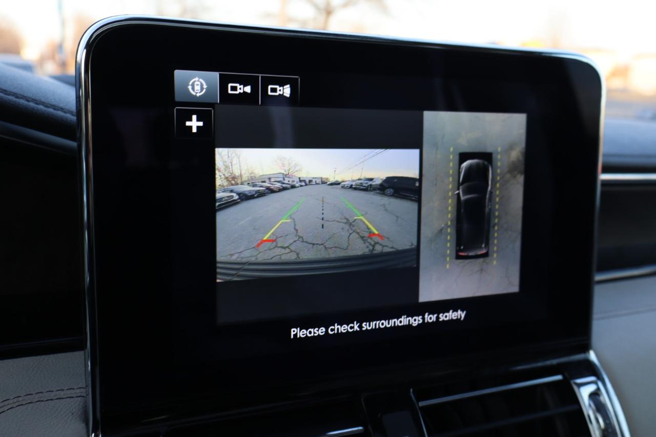 Lincoln Navigator 2WD 4dr Select 2019