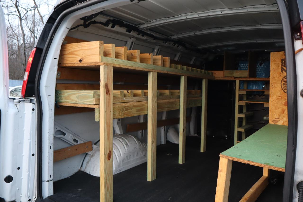 GMC Savana Cargo Van  2020