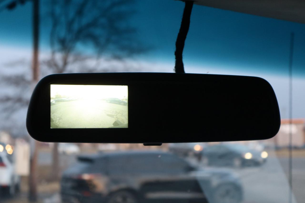 GMC Savana Cargo Van  2020