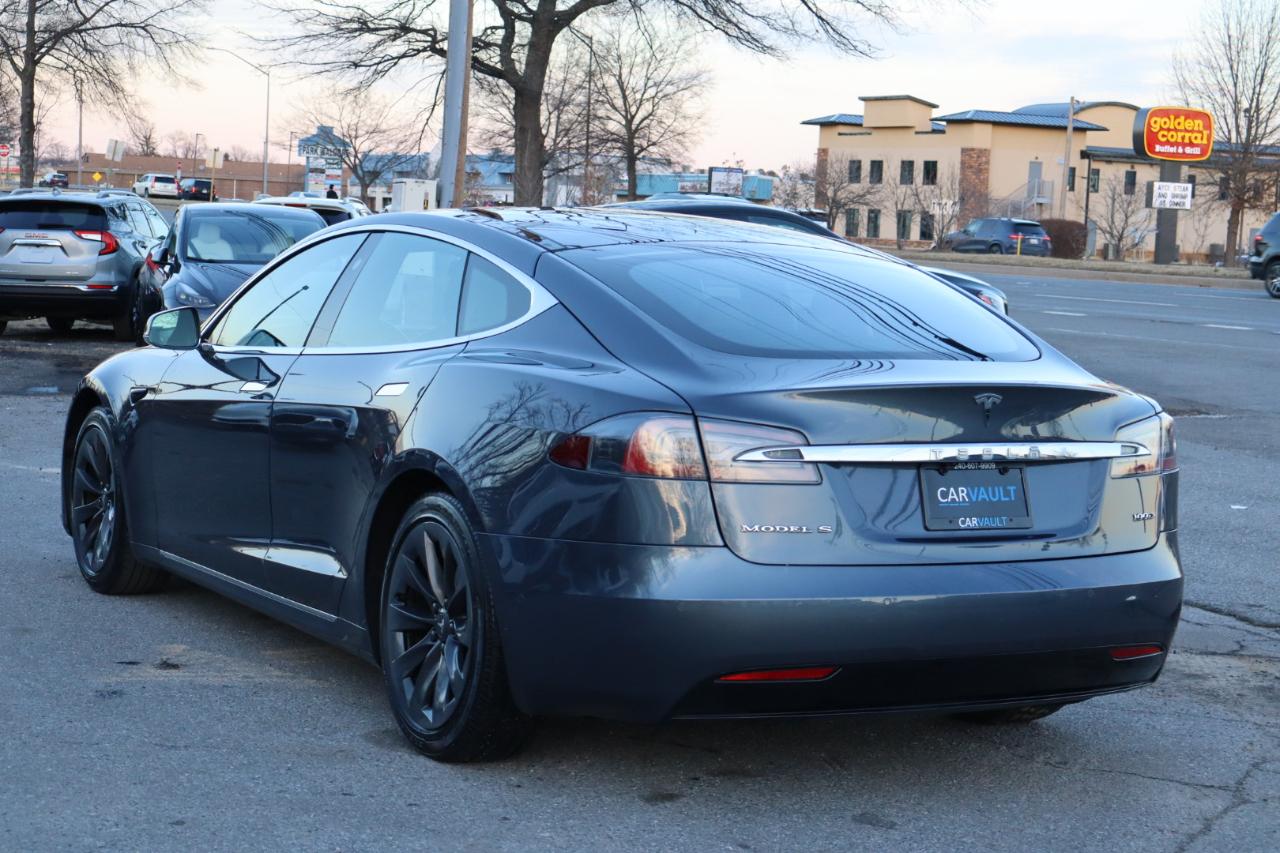 Tesla Model S  2018