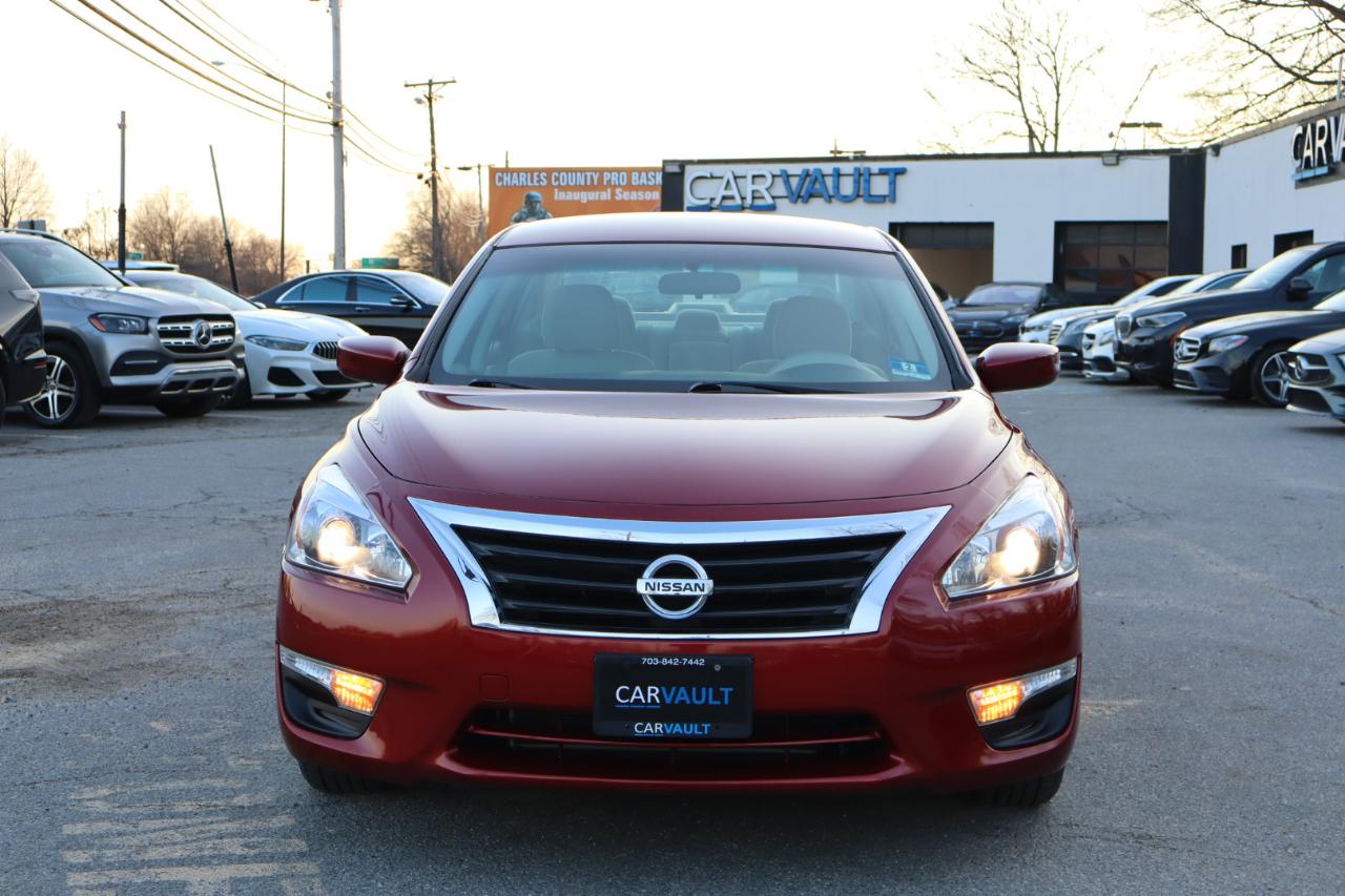 Nissan Altima  2015