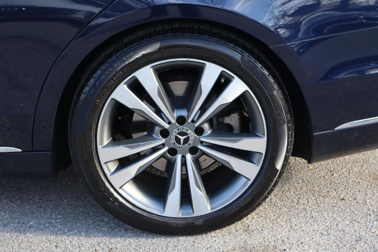 Mercedes-Benz S-Class  2019