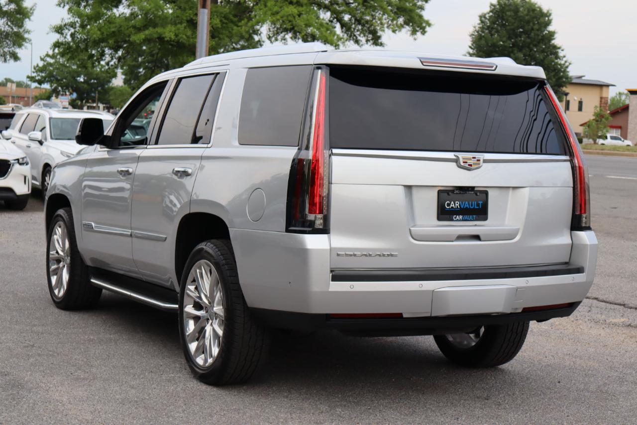 Cadillac Escalade 4WD 4dr Luxury 2019