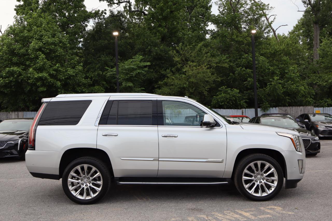 Cadillac Escalade 4WD 4dr Luxury 2019