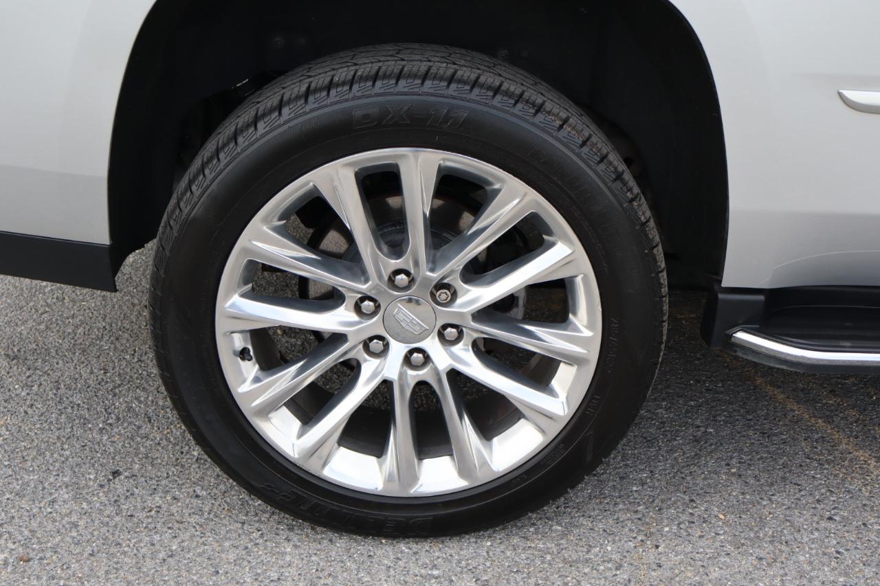 Cadillac Escalade 4WD 4dr Luxury 2019