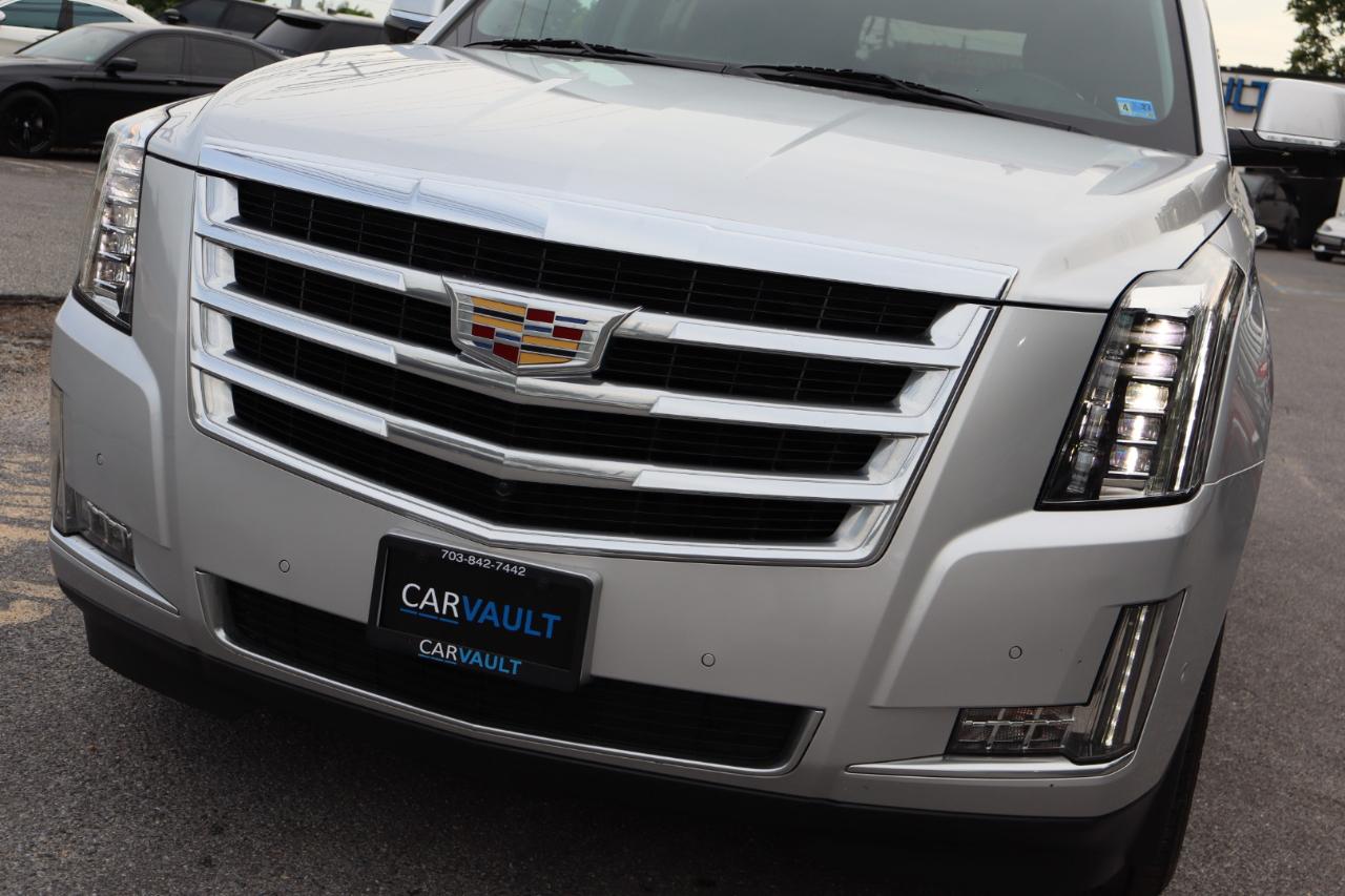 Cadillac Escalade 4WD 4dr Luxury 2019