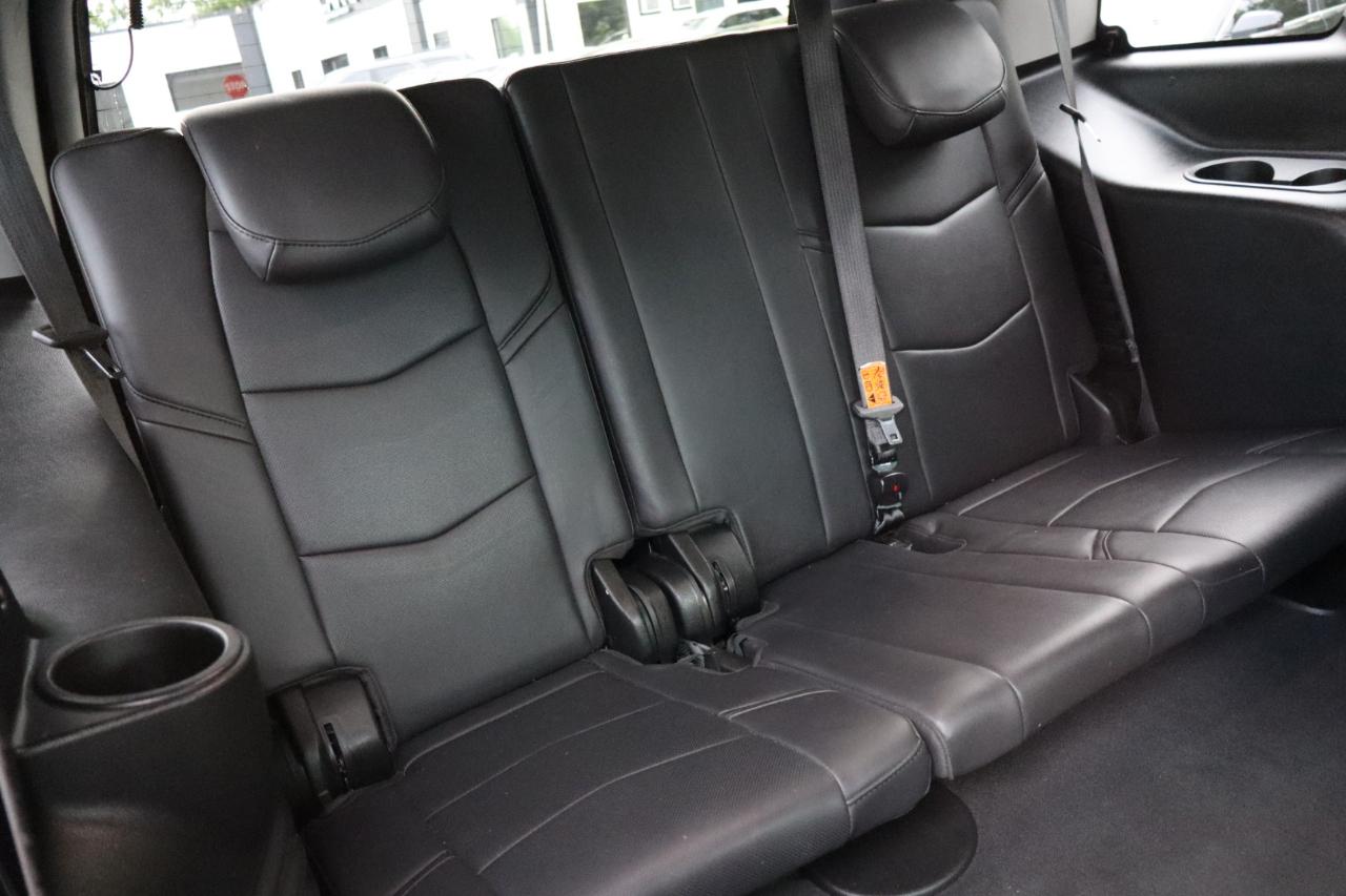 Cadillac Escalade 4WD 4dr Luxury 2019