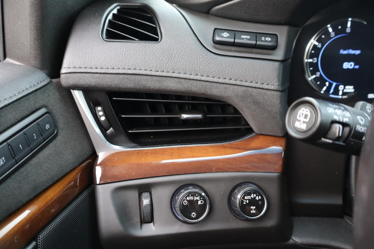 Cadillac Escalade 4WD 4dr Luxury 2019