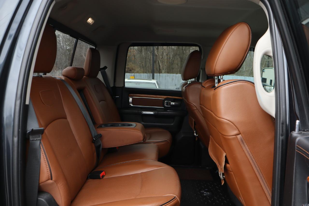 RAM 3500 Laramie Longhorn Edition Crew Cab LWB 4WD DRW 2018