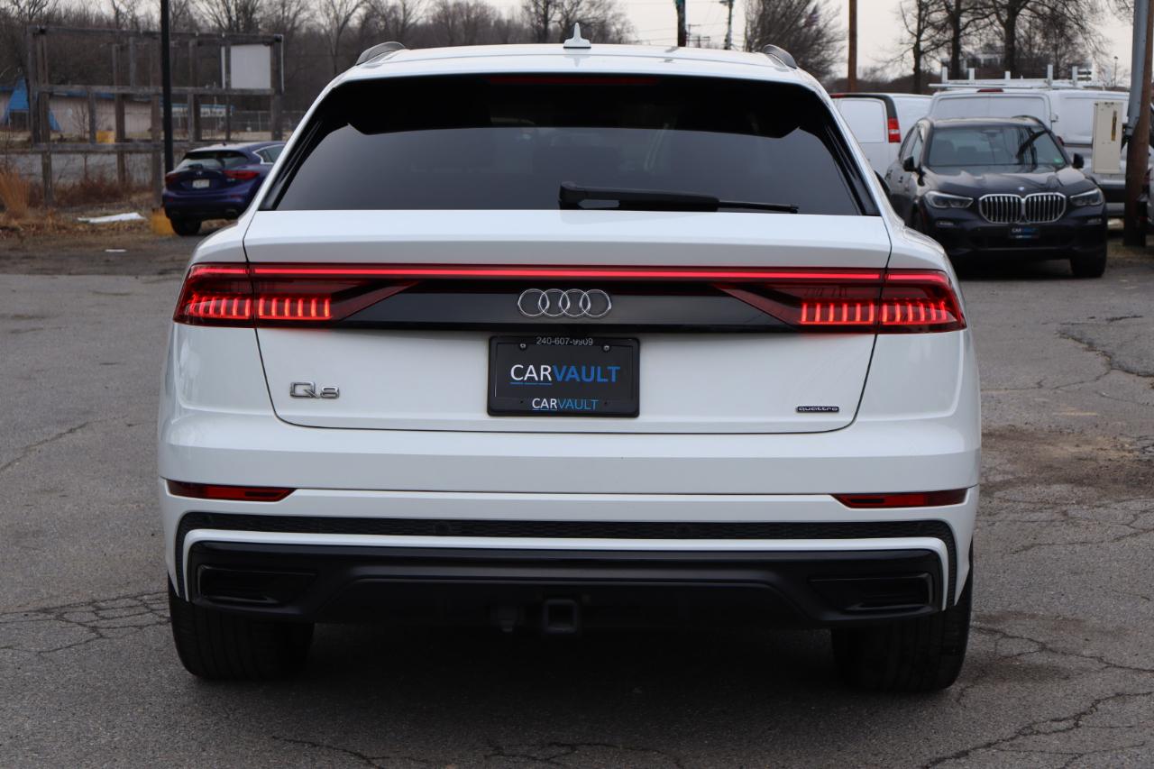 Audi Q8  2019