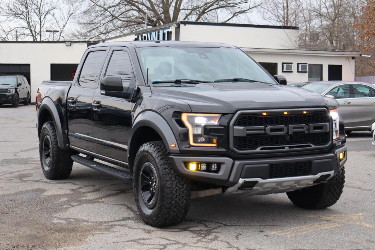 Ford F-150 Raptor SuperCrew 4WD 2018