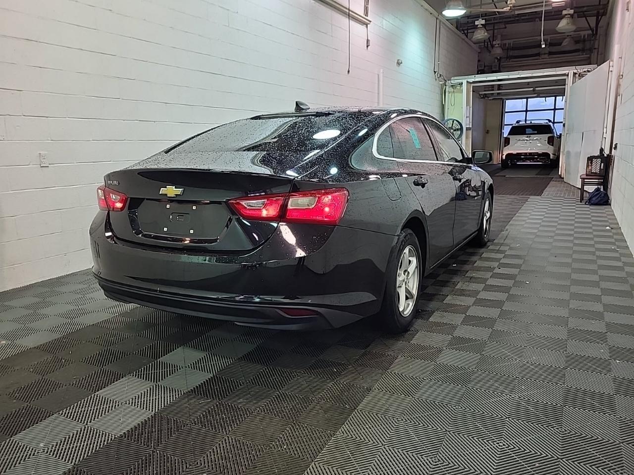 Chevrolet Malibu  2018