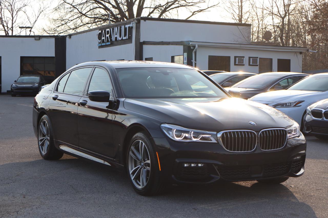 BMW 7-Series  2019