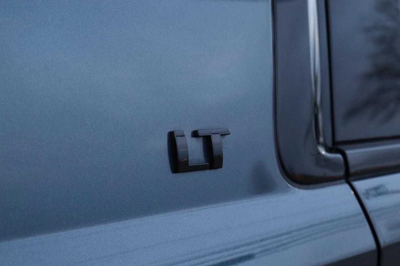 Chevrolet Suburban  2020