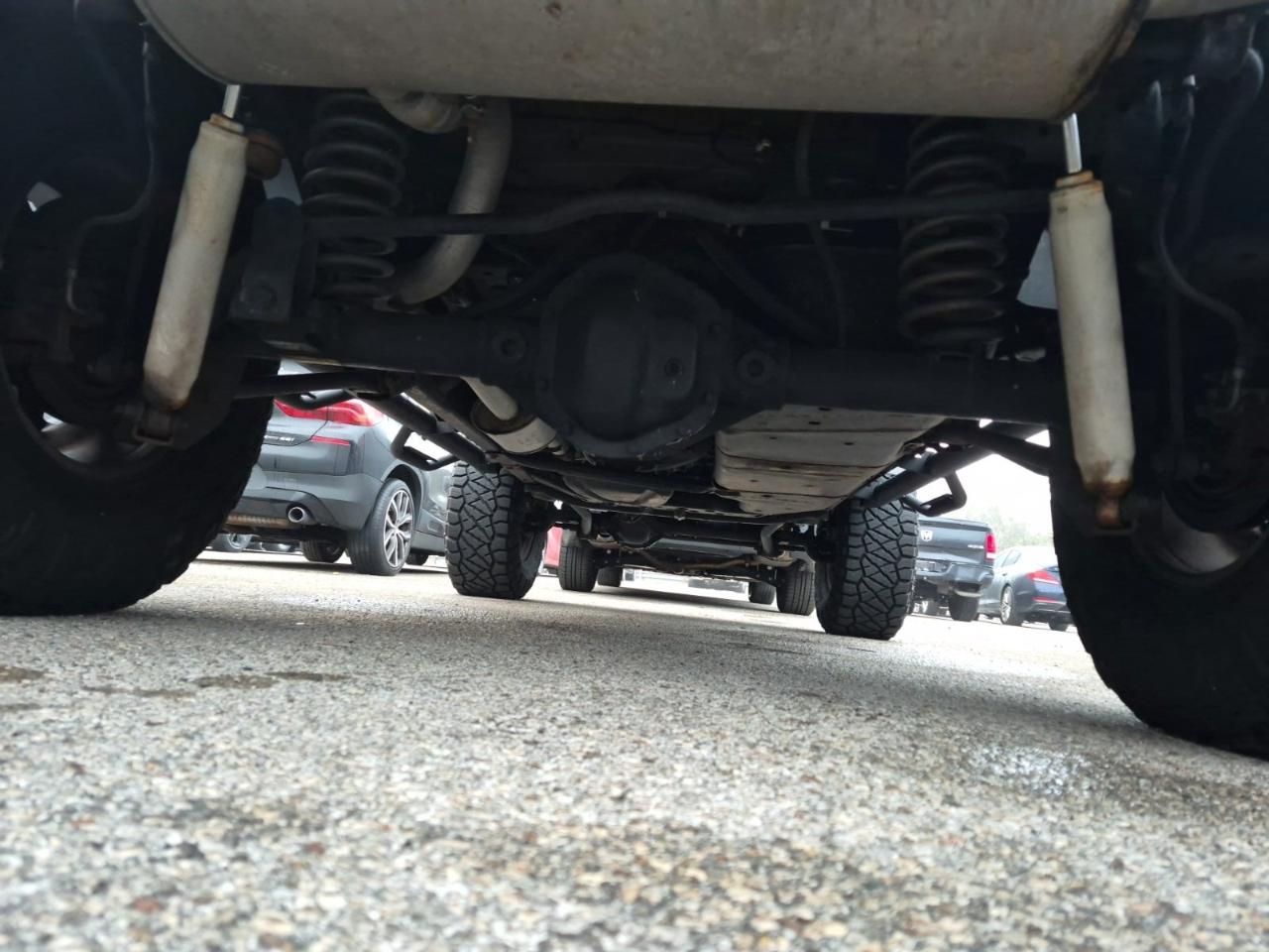 Jeep Wrangler Unlimited 4WD 4dr Sahara 2017