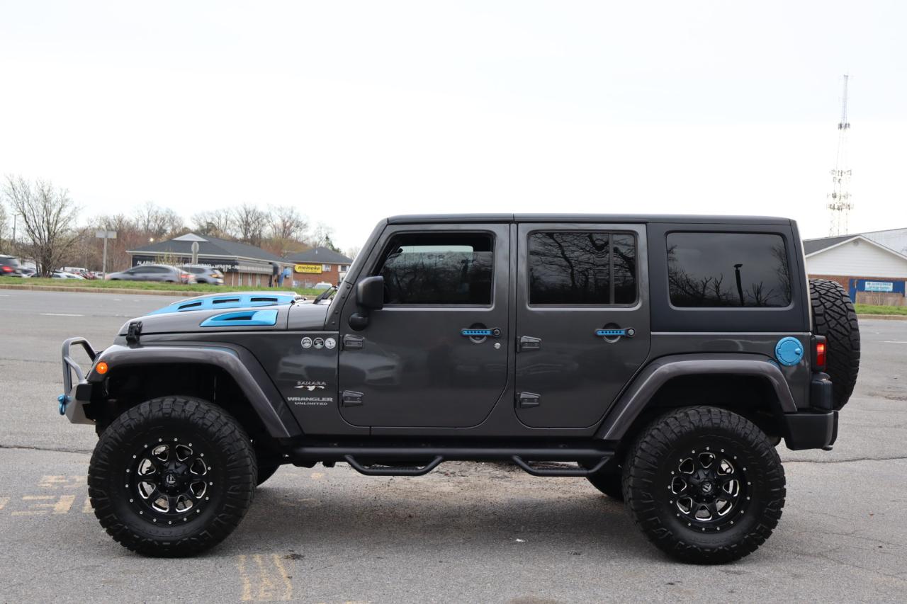 Jeep Wrangler Unlimited 4WD 4dr Sahara 2017