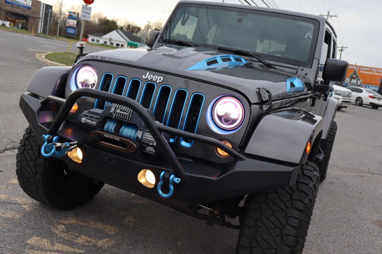 Jeep Wrangler Unlimited 4WD 4dr Sahara 2017