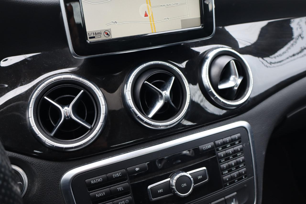 Mercedes-Benz CLA-Class 4dr Sdn CLA 45 AMG 4MATIC 2014