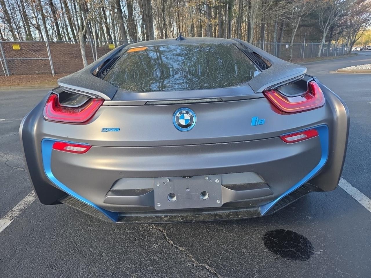 BMW i8 2D Coupe 2014