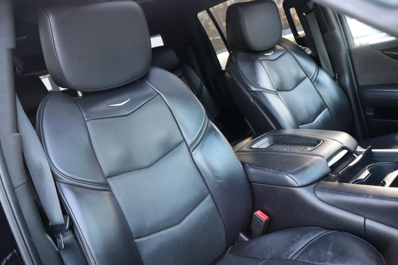 Cadillac Escalade ESV 4WD 4dr Platinum 2018