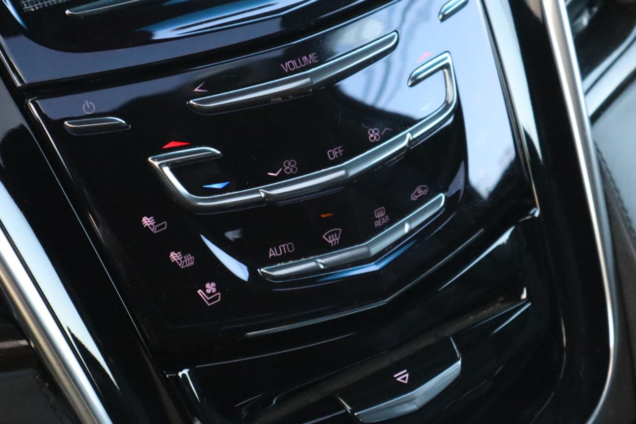 Cadillac Escalade ESV 4WD 4dr Platinum 2018