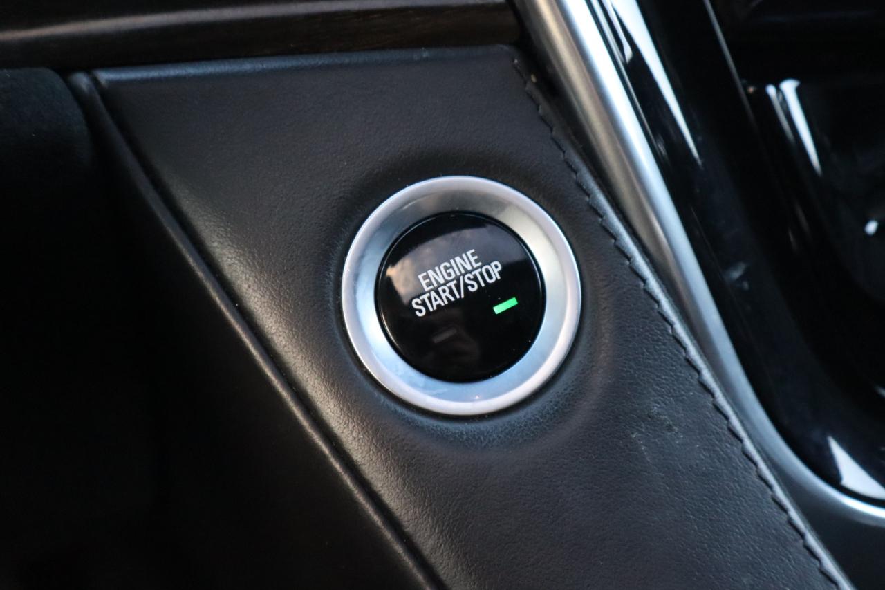 Cadillac Escalade ESV 4WD 4dr Platinum 2018