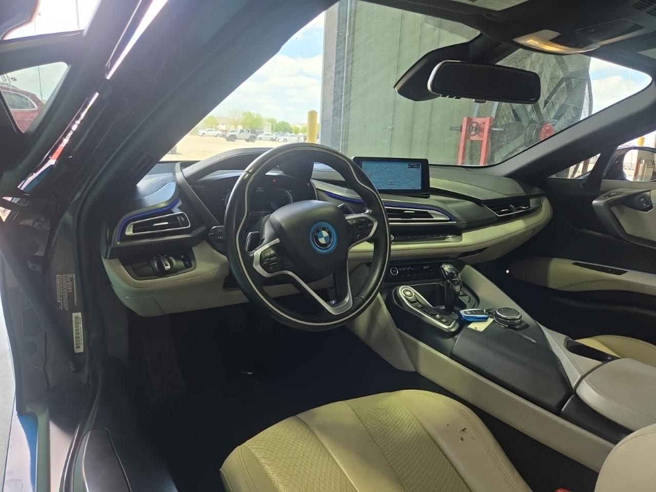 BMW i8 2D Coupe 2015