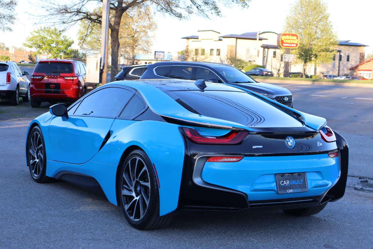 BMW i8 2D Coupe 2015