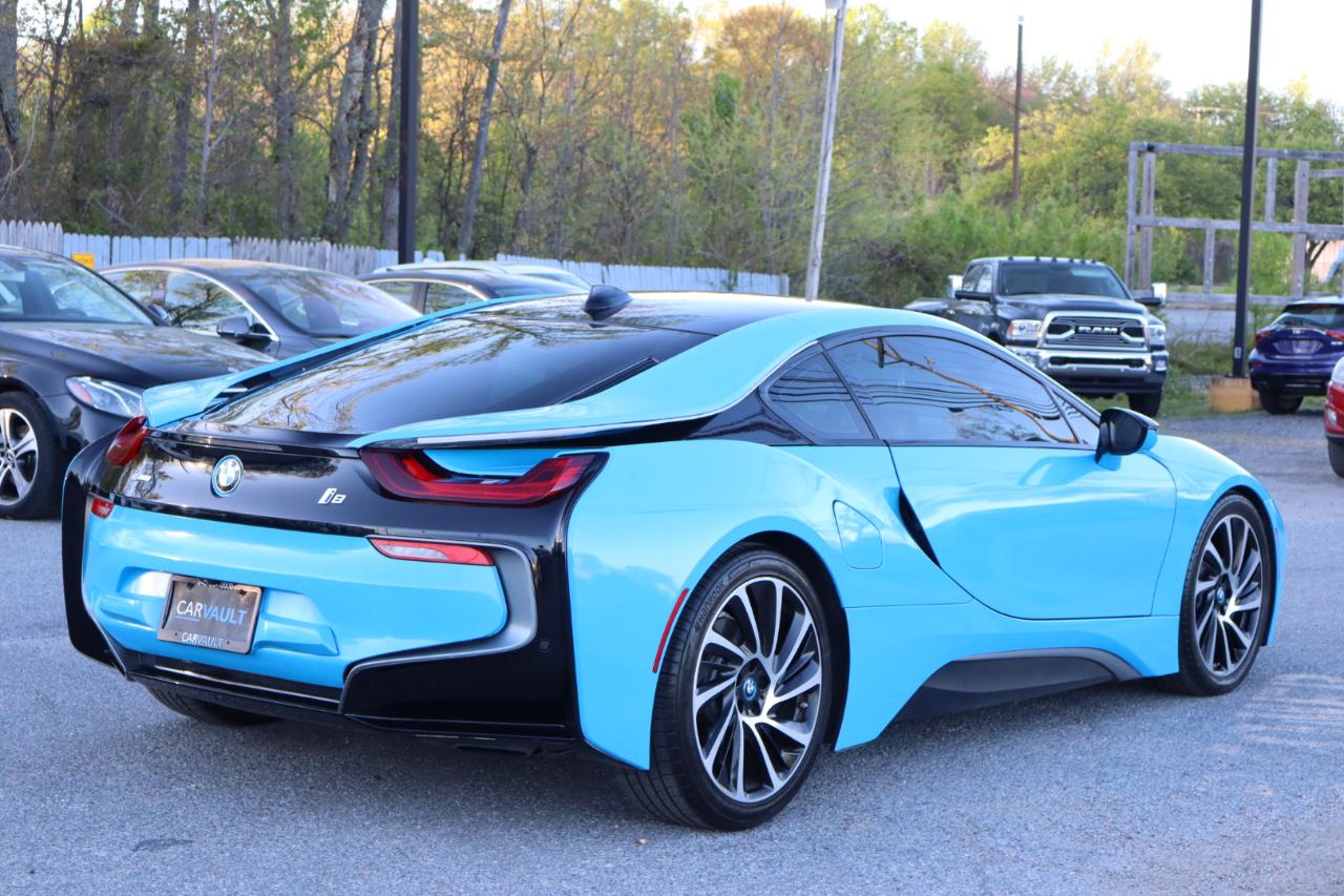 BMW i8 2D Coupe 2015