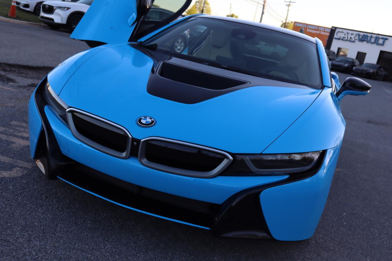BMW i8 2D Coupe 2015