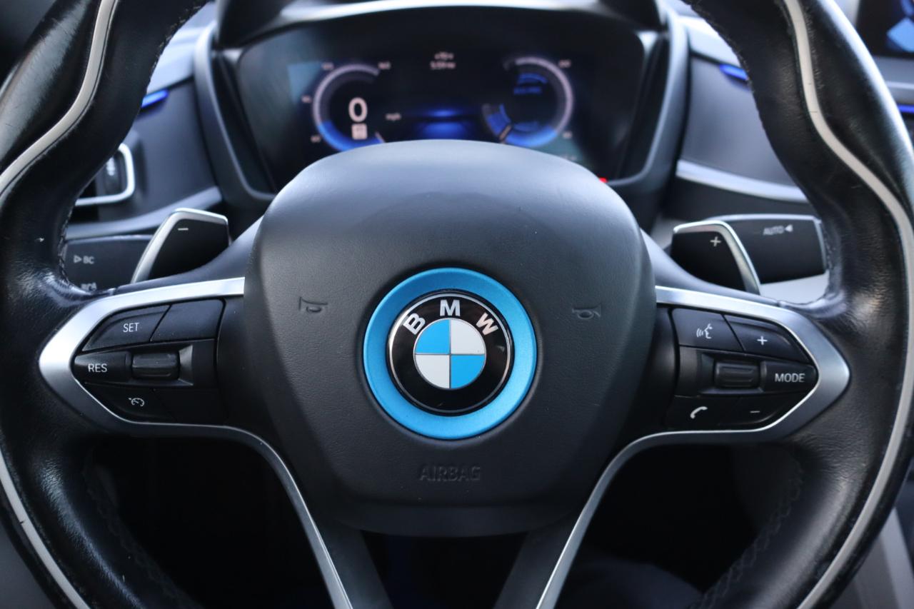 BMW i8 2D Coupe 2015