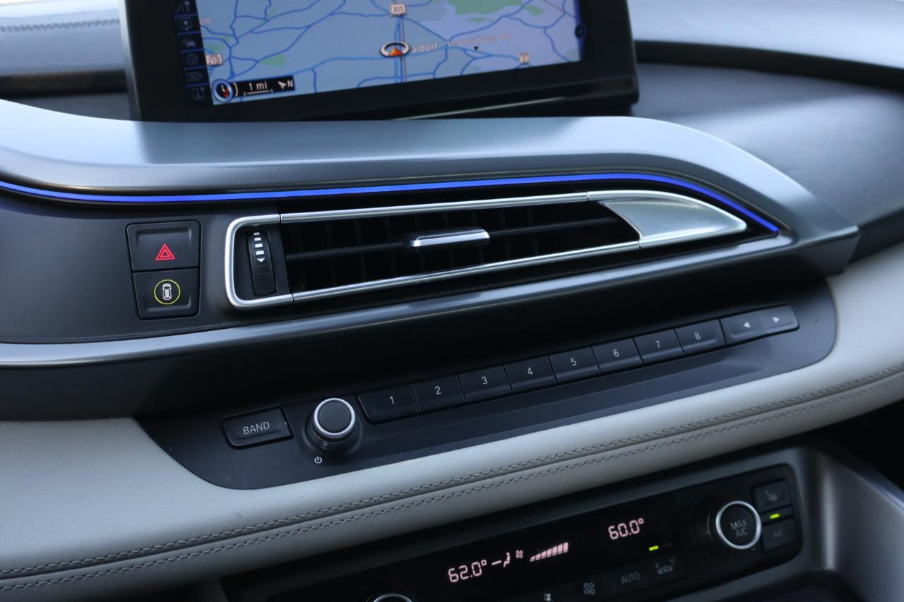 BMW i8 2D Coupe 2015