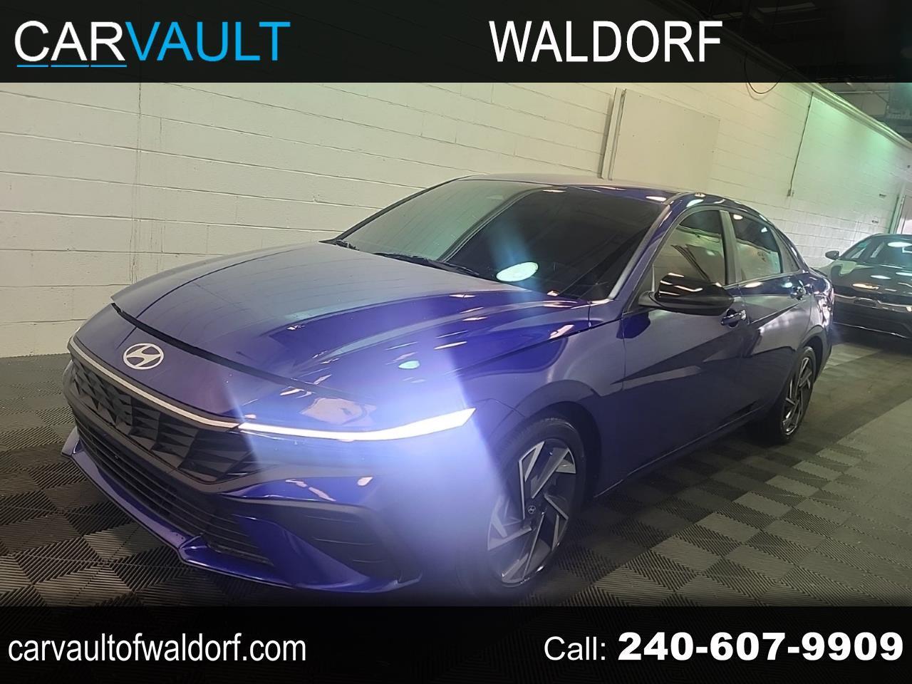 Hyundai Elantra  2025